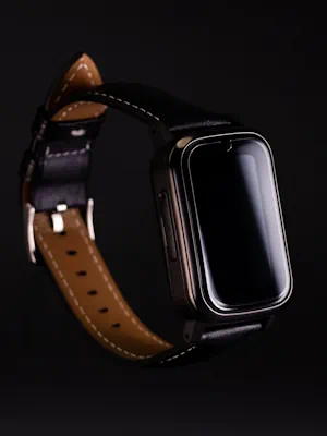 iTrackwatch black side